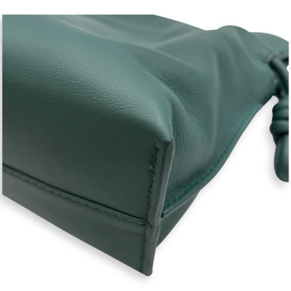 Flamenco Green Shoulder Bag in Nappa Leather, Gold hardware - Image 11
