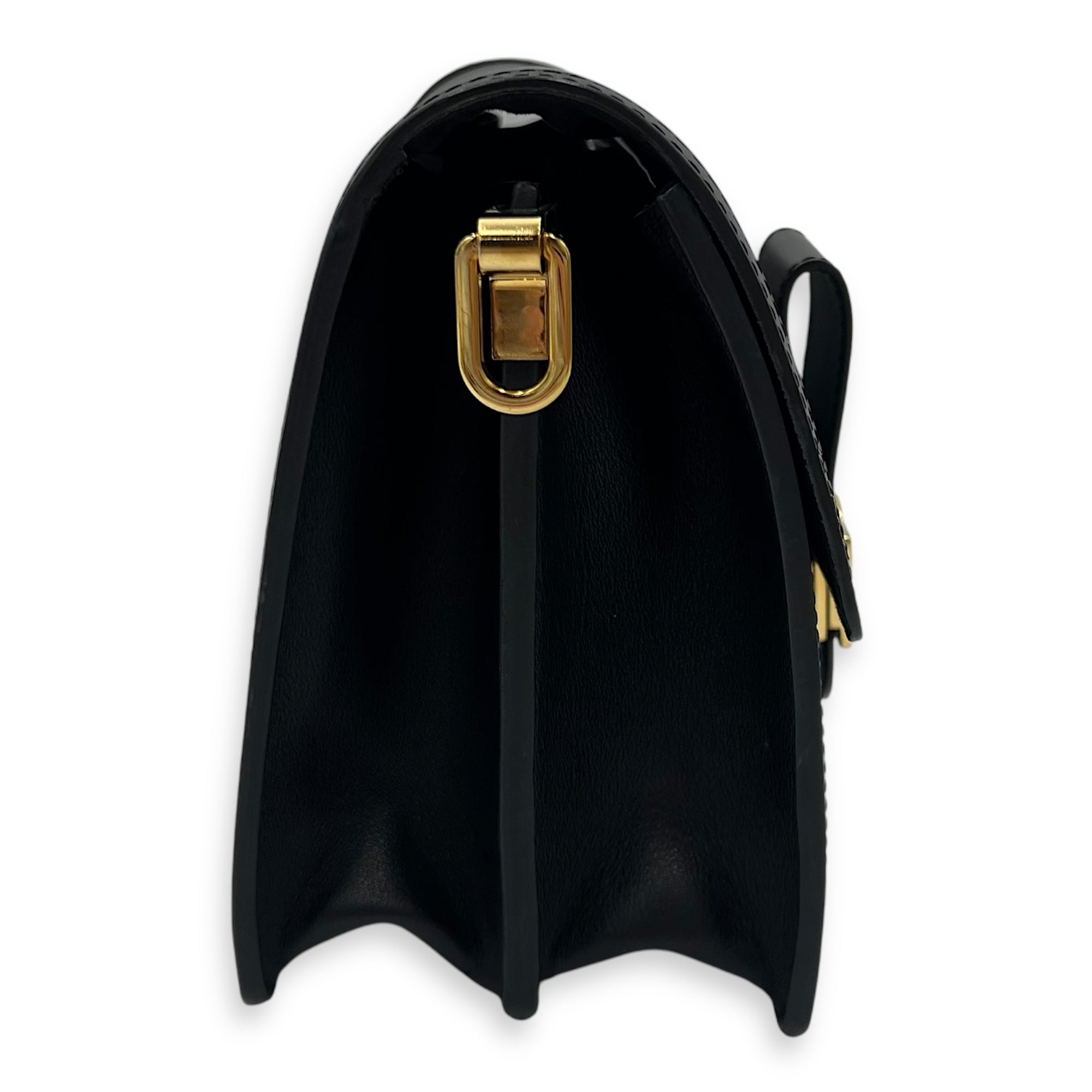 Dauphine MM Shoulder bag in Calfskin, Gold Hardware - Image 4