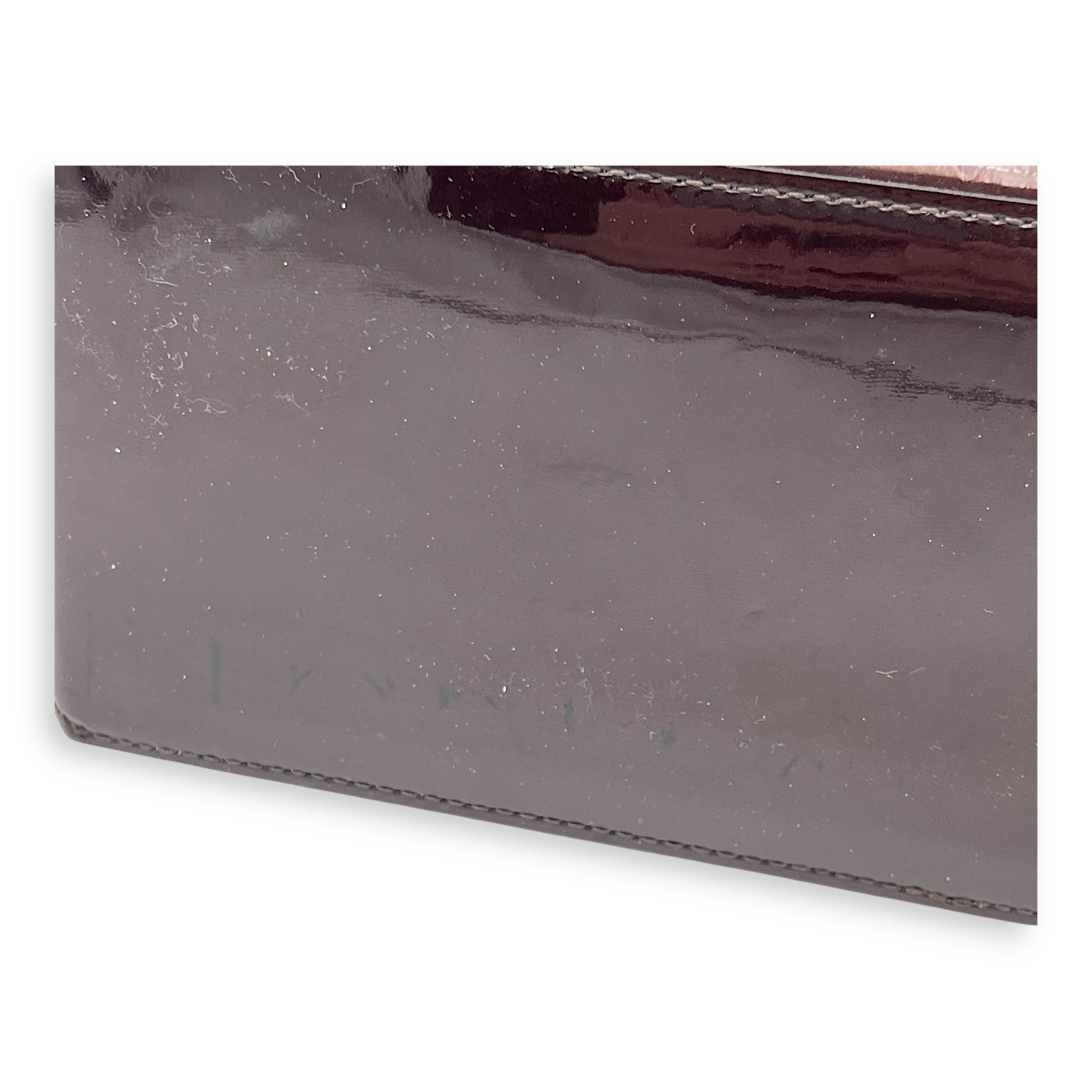 Wilshire Top Handle Bag Amarante in Vernis, Gold hardware - Image 8