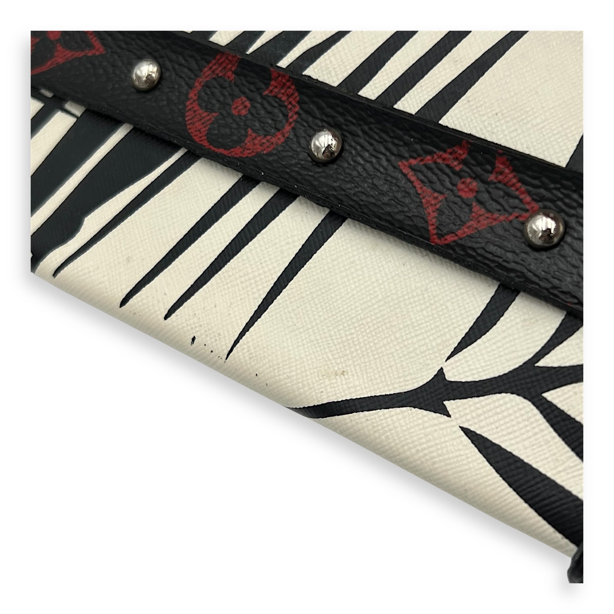 Trunk Shoulder Bag Palm Nour Cruise in Monogram Coated Canvas, Silver hardware - Image 8