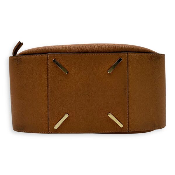 Hammock Medium Brown Shoulder Bag in Calfskin, Gold hardware - Image 6