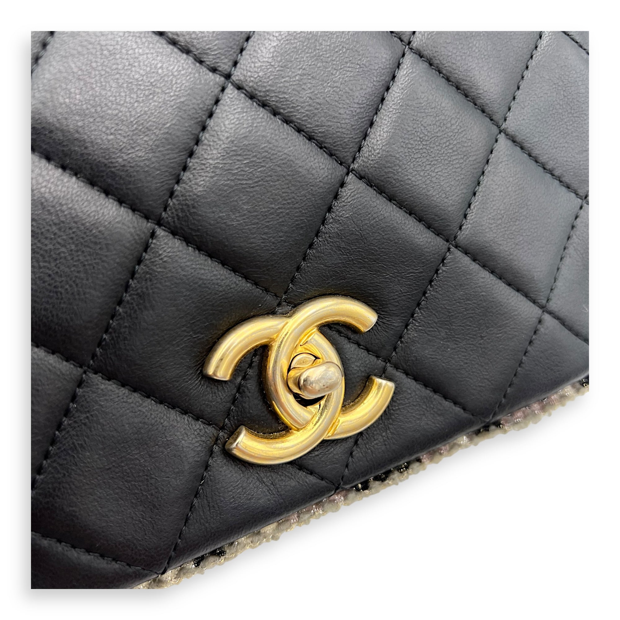 CC Crossbody Bag Black in Calfskin, Mixed hardware - Image 14