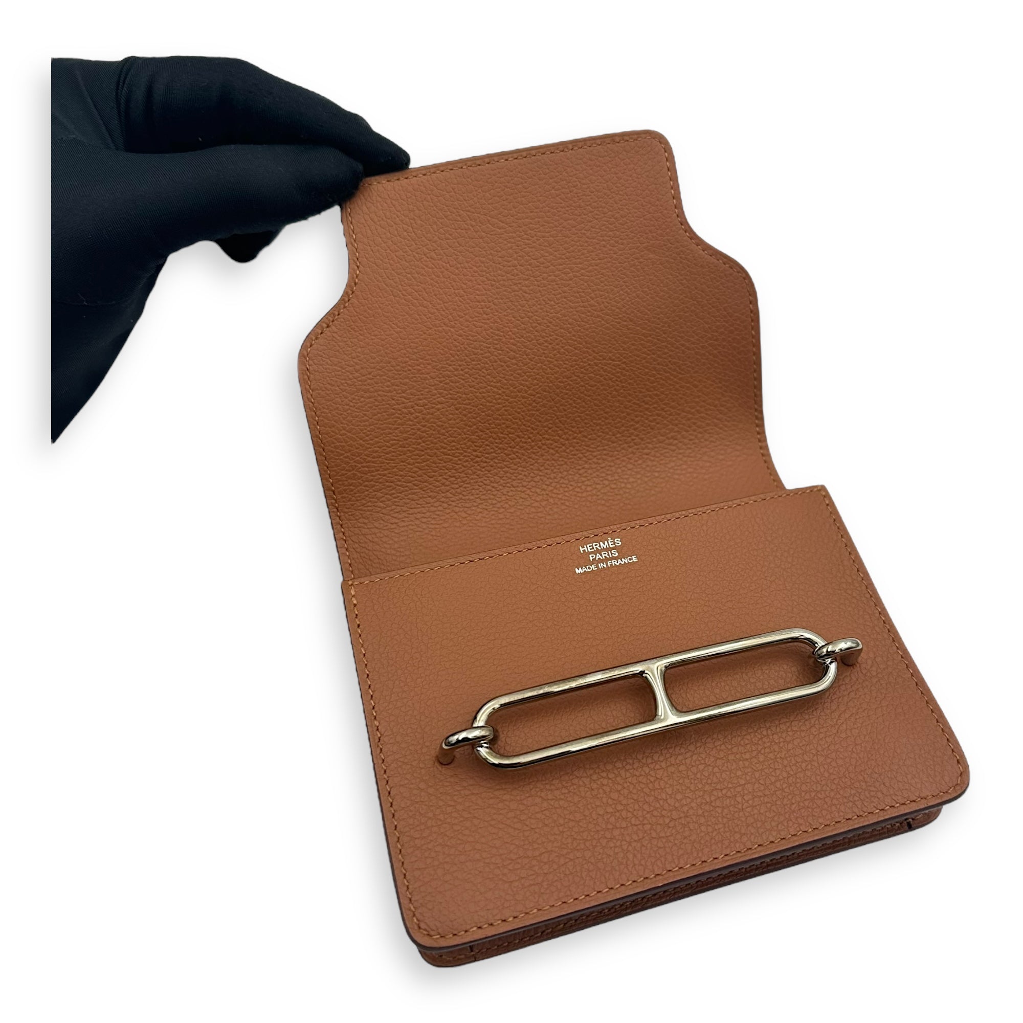 Roulis Slim Gold/ Vert Fizz Wallet in Evercolor, Permabrass hardware - Image 8