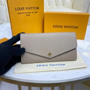 19 x 10 c Louis Vuitton Monogram Empreinte Sarah Wallet Touterelle