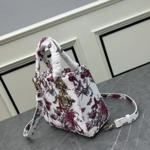 Practical 9844 Christian Dior AAA Quality Handbags For Women